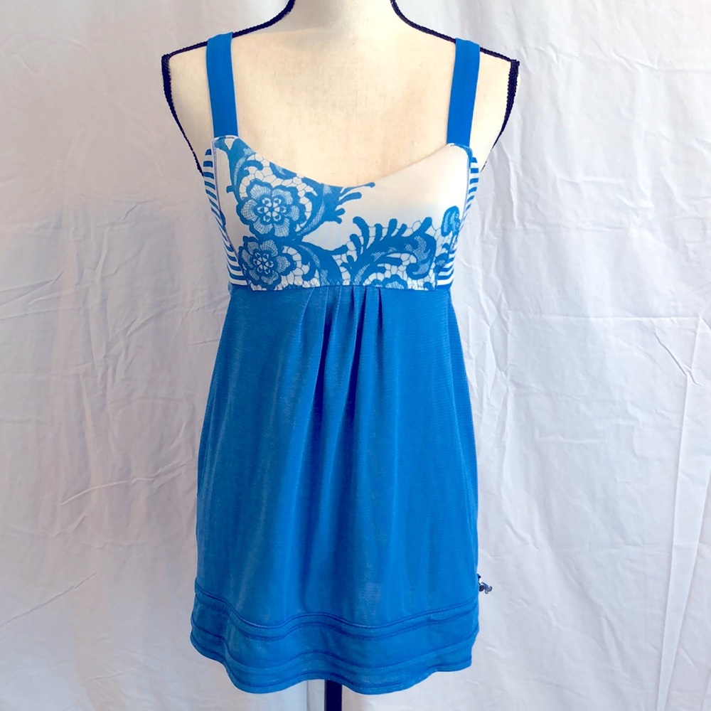 Lululemon Run Back On Track Tank Blue/Laceoflage 8